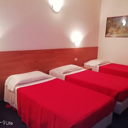 Hotel San Marco Arezzo Bagian luar foto
