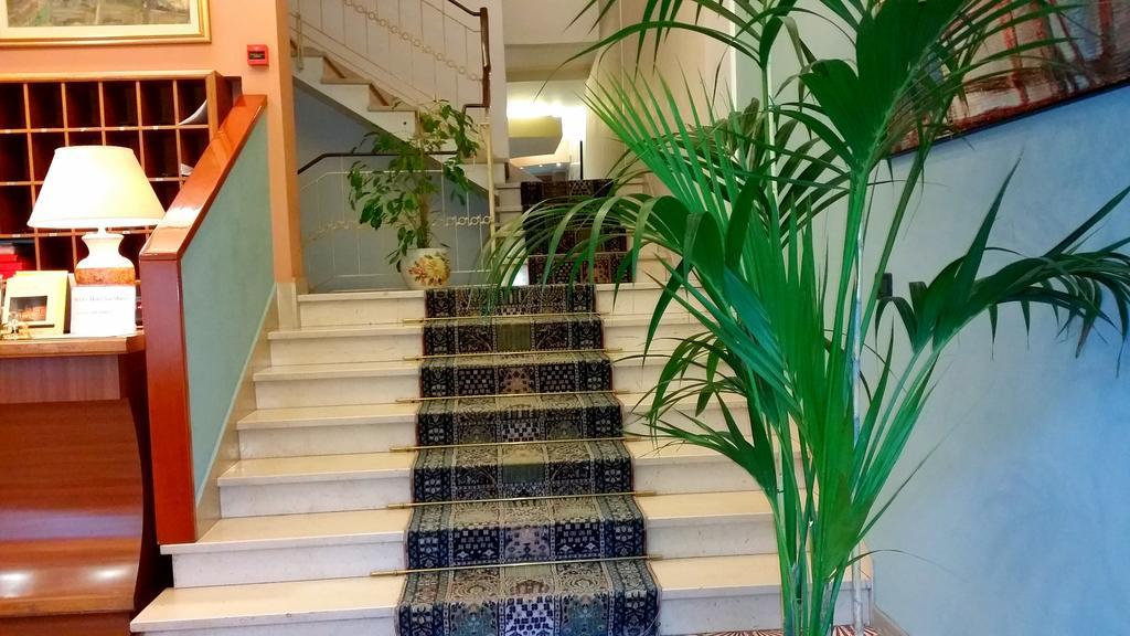 Hotel San Marco Arezzo Bagian luar foto