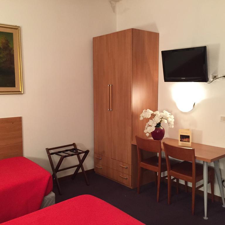 Hotel San Marco Arezzo Bagian luar foto